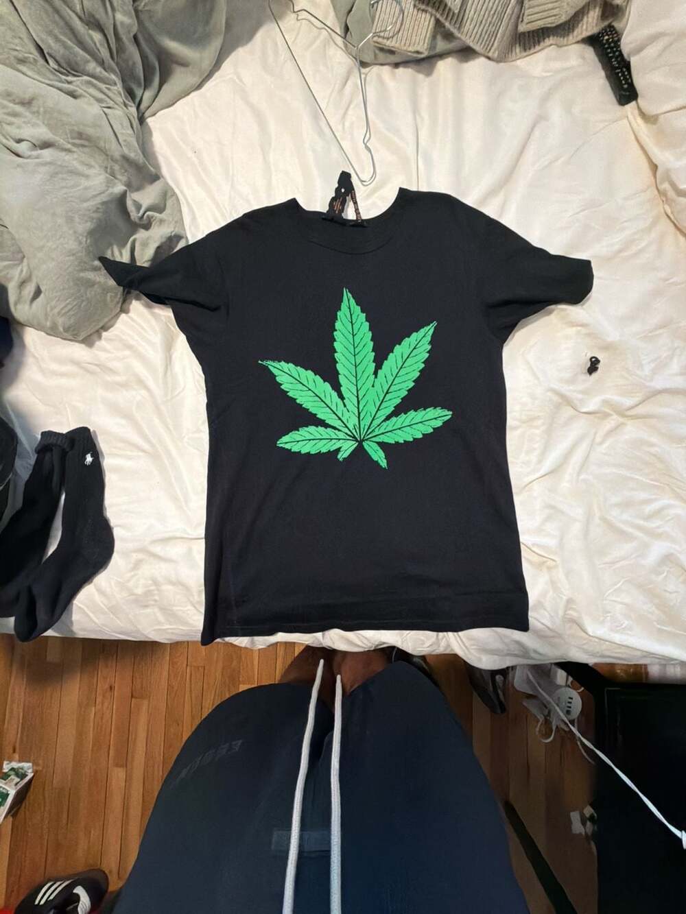 VLONE Melrose 420 Weed Leaf Graphic T-Shirt Black